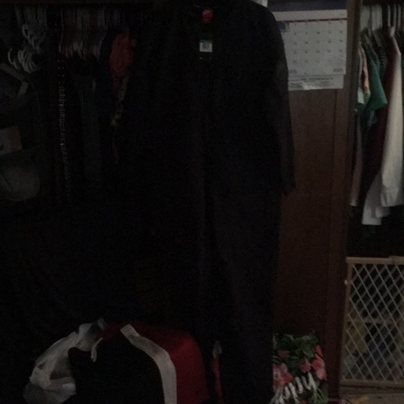 Men’s Nike Clothes Xl-xxL 4 items all together.